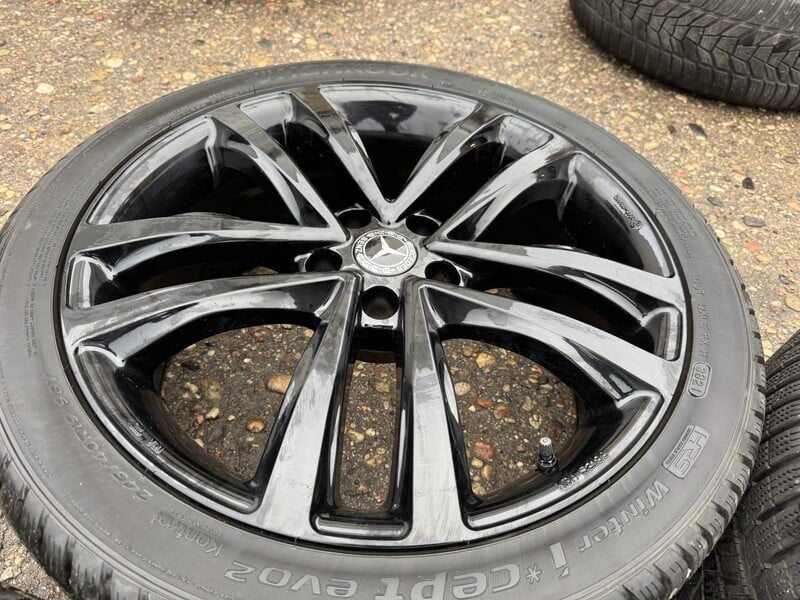 Photo 5 - Mercedes-Benz Siunciam, 8J ET45 light alloy R19 rims