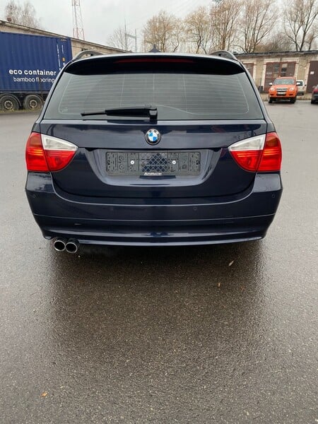 Photo 4 - Bmw 330 2007 y Wagon