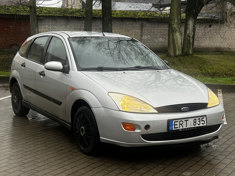 Фотография 1 - Ford Focus I 2001 г