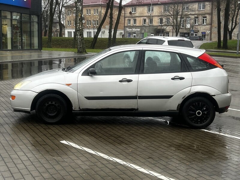 Фотография 7 - Ford Focus I 2001 г