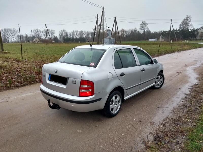 Фотография 6 - Skoda Fabia 2003 г Седан