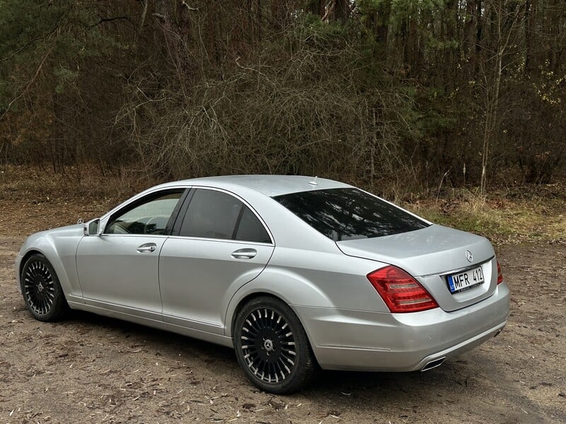 Фотография 5 - Mercedes-Benz S 320 2006 г Седан