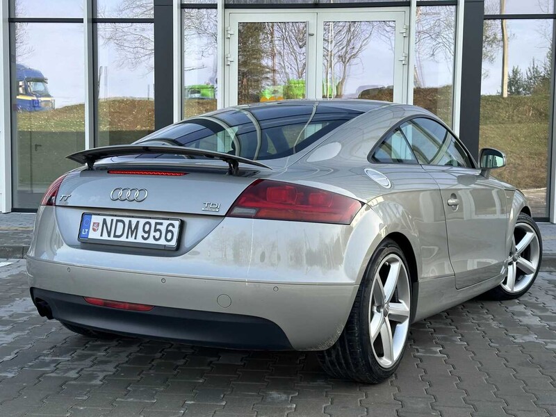 Photo 6 - Audi TT 2009 y Coupe