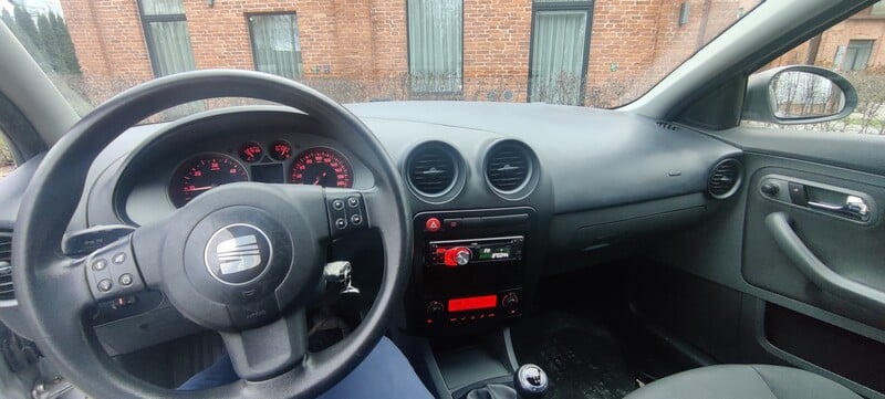 Photo 12 - Seat Ibiza 18472 2007 y