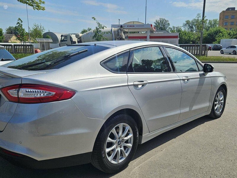 Photo 9 - Ford Mondeo 2018 y Hatchback