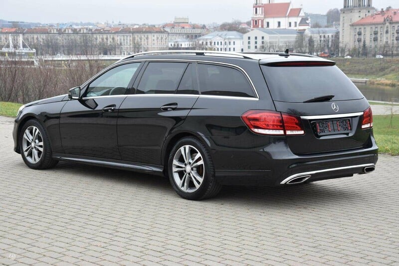 Photo 3 - Mercedes-Benz E 200 2015 y Wagon