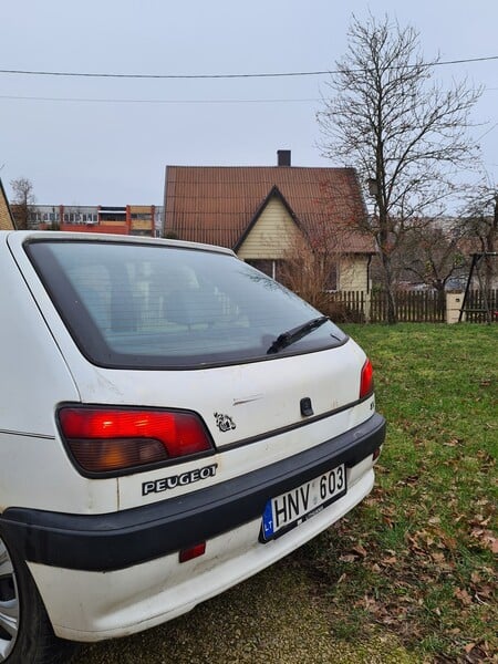 Photo 7 - Peugeot 306 1994 y Hatchback