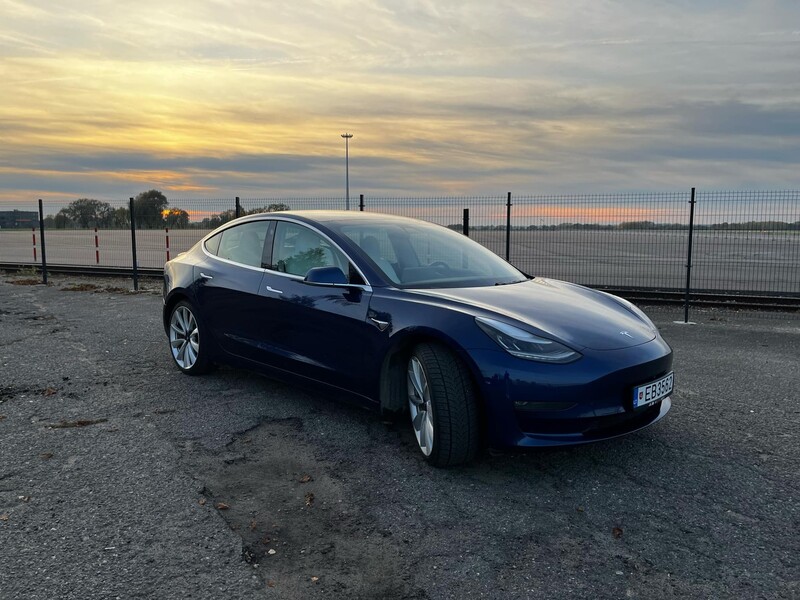 Nuotrauka 1 - Tesla Model 3 2019 m Sedanas