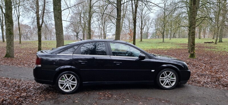 Photo 3 - Opel Vectra 2002 y Hatchback