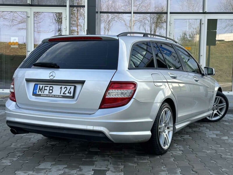 Photo 6 - Mercedes-Benz C 220 2010 y Wagon