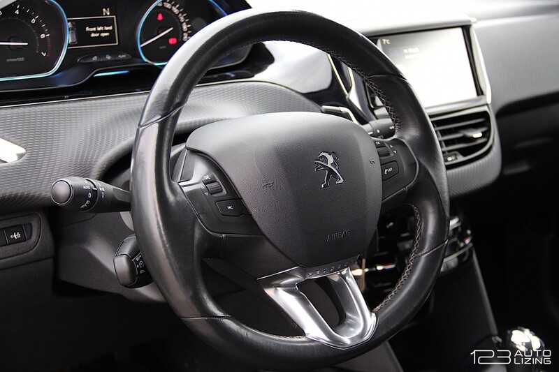 Nuotrauka 17 - Peugeot 2008 2015 m Visureigis / Krosoveris