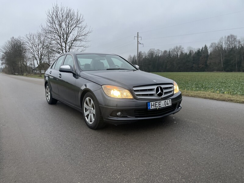 Photo 7 - Mercedes-Benz C 220 2007 y Sedan