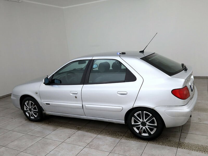 Photo 4 - Citroen Xsara 2003 y Hatchback