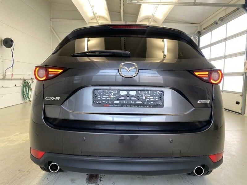 Photo 6 - Mazda CX-5 2017 y Other