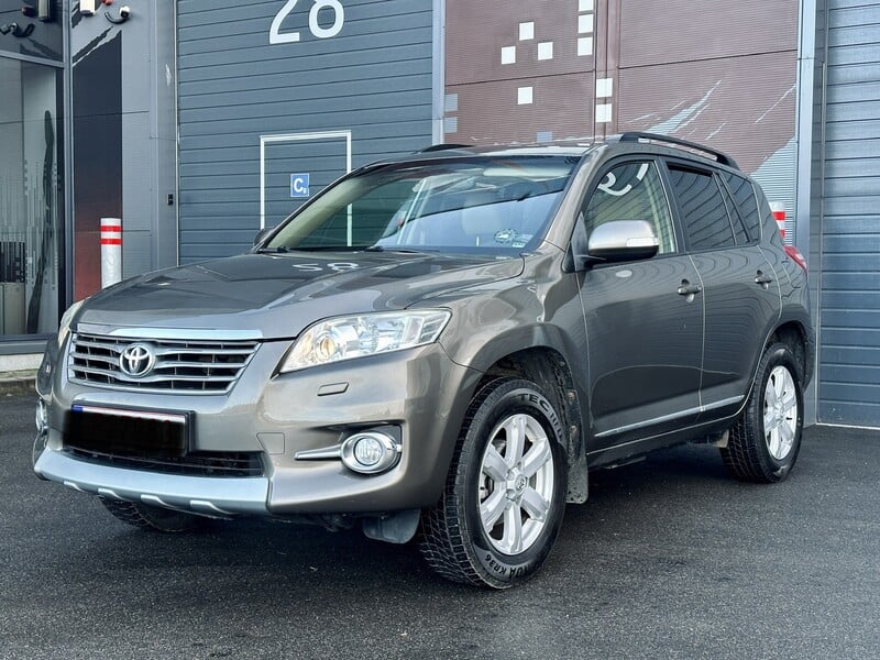 Photo 1 - Toyota RAV4 2012 y Off-road / Crossover