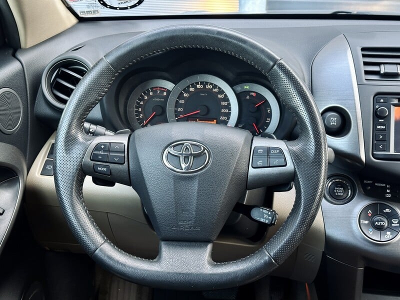 Photo 14 - Toyota RAV4 2012 y Off-road / Crossover