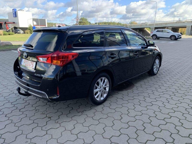 Nuotrauka 5 - Toyota Auris 2014 m Universalas