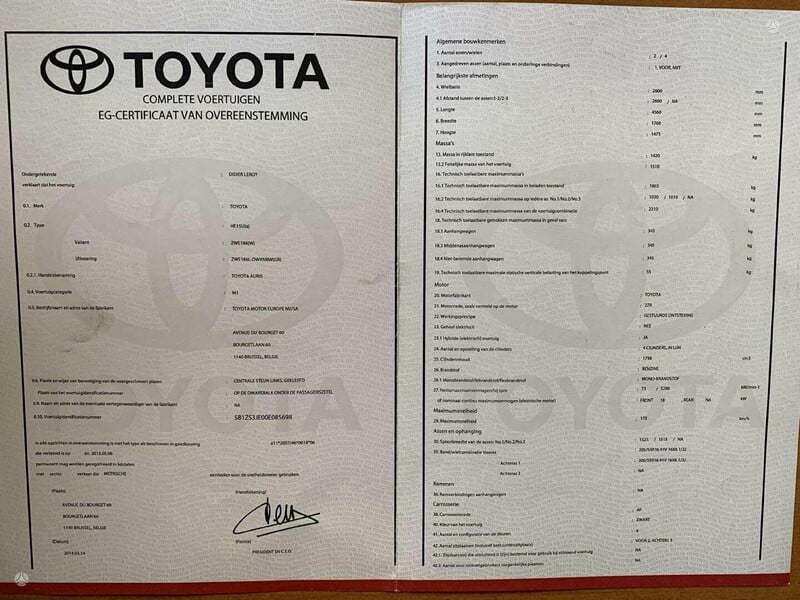 Nuotrauka 28 - Toyota Auris 2014 m Universalas