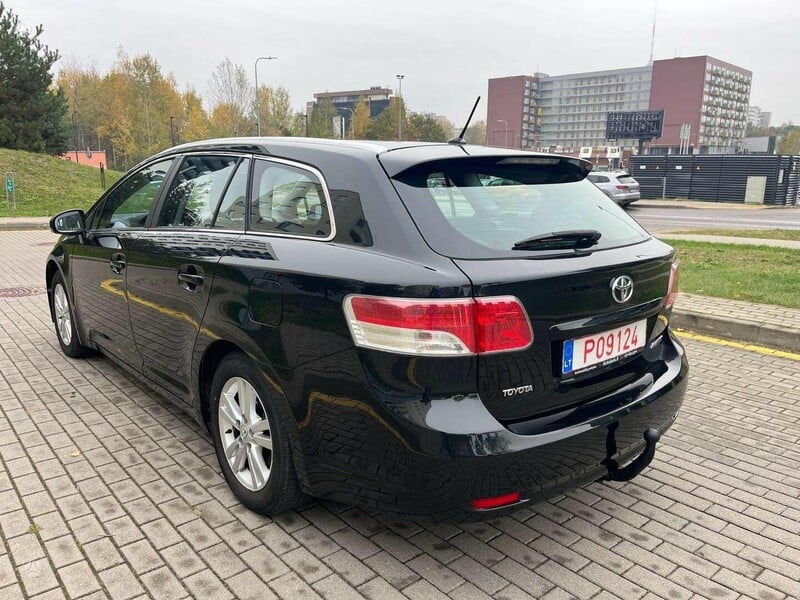 Фотография 7 - Toyota Avensis 2009 г Универсал