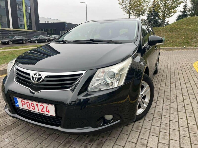 Фотография 9 - Toyota Avensis 2009 г Универсал