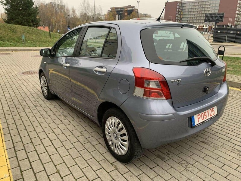 Nuotrauka 7 - Toyota Yaris 2011 m Hečbekas