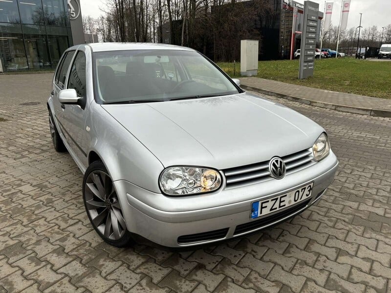 Фотография 12 - Volkswagen Golf IV 2003 г