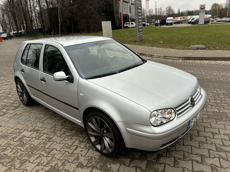 Фотография 18 - Volkswagen Golf IV 2003 г