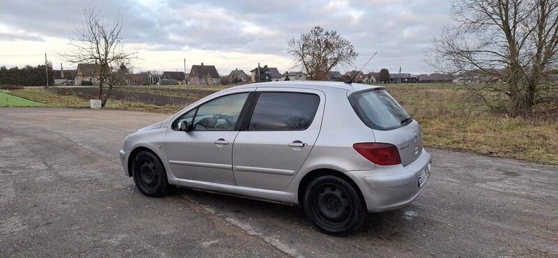 Photo 6 - Peugeot 307 2001 y Hatchback