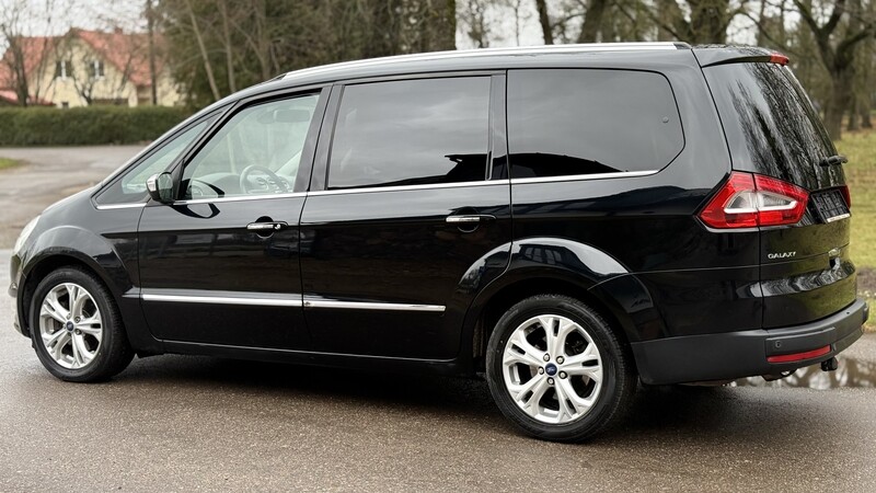 Photo 4 - Ford Galaxy 2011 y Van