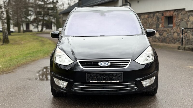 Photo 11 - Ford Galaxy 2011 y Van