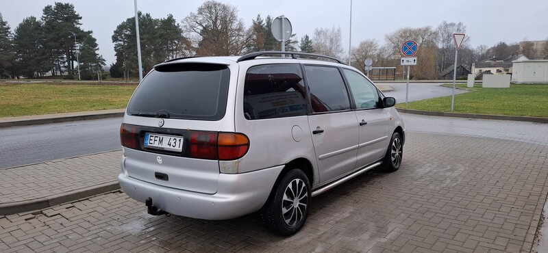 Nuotrauka 1 - Volkswagen Sharan 1998 m Vienatūris