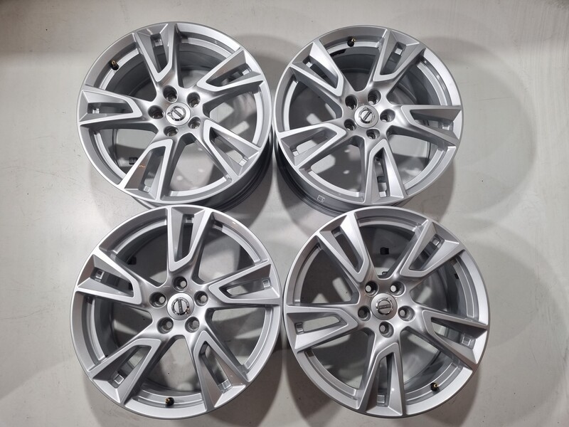 Photo 2 - Volvo XC60 originalūs XC60 light alloy R18 rims