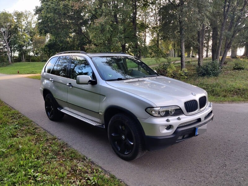 Photo 2 - Bmw X5 2004 y Off-road / Crossover