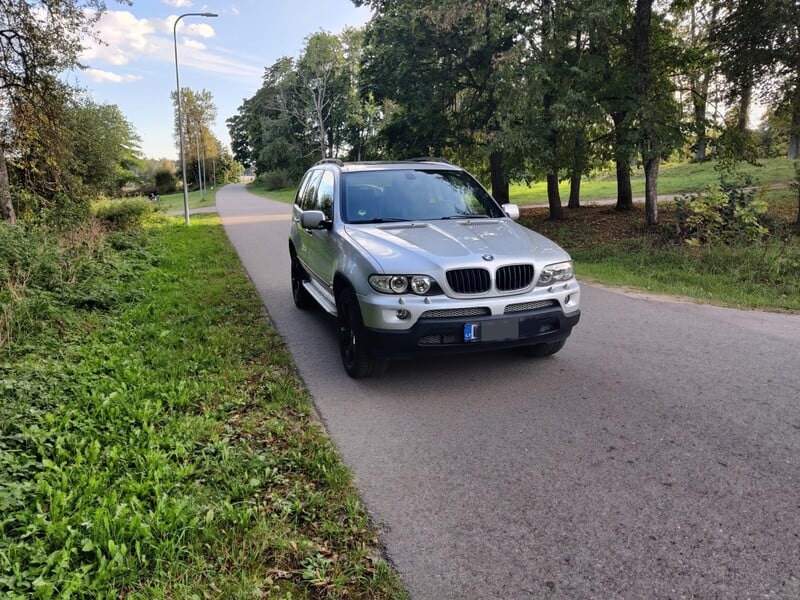 Photo 1 - Bmw X5 2004 y Off-road / Crossover