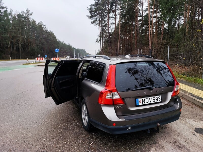 Photo 3 - Volvo V70 2008 y Wagon