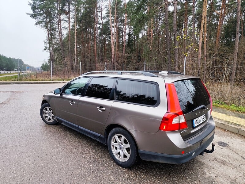 Photo 1 - Volvo V70 2008 y Wagon