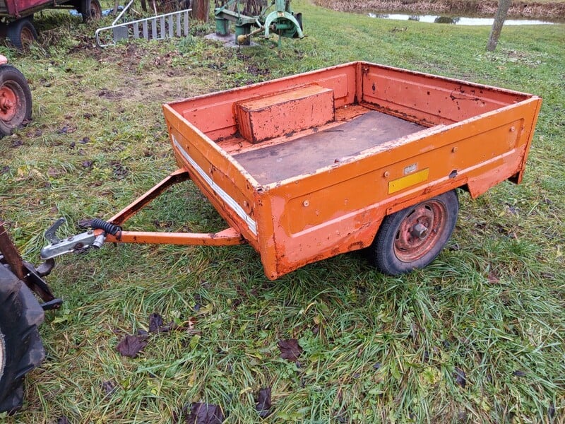 Photo 3 - Zubrionok 1987 y Car trailer