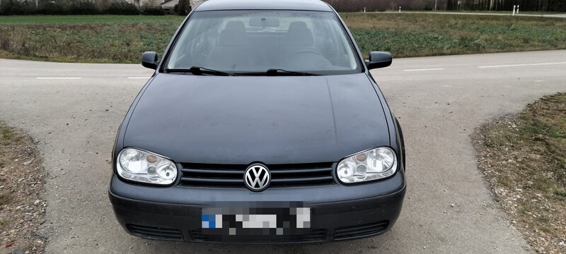 Photo 1 - Volkswagen Golf 1998 y Hatchback