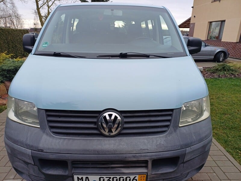 Фотография 1 - Volkswagen Transporter 2004 г Микроавтобус