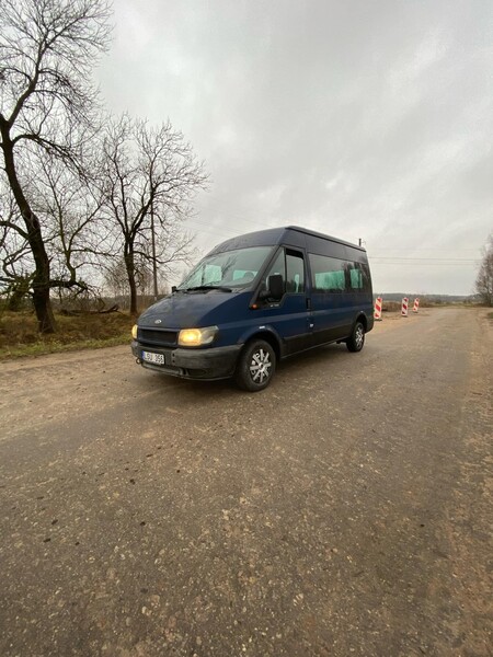 Photo 9 - Ford Transit 2005 y Minibus