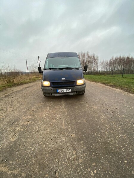 Photo 11 - Ford Transit 2005 y Minibus