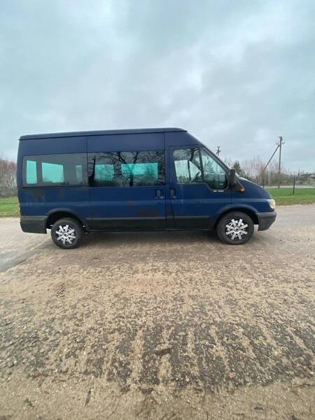 Photo 15 - Ford Transit 2005 y Minibus