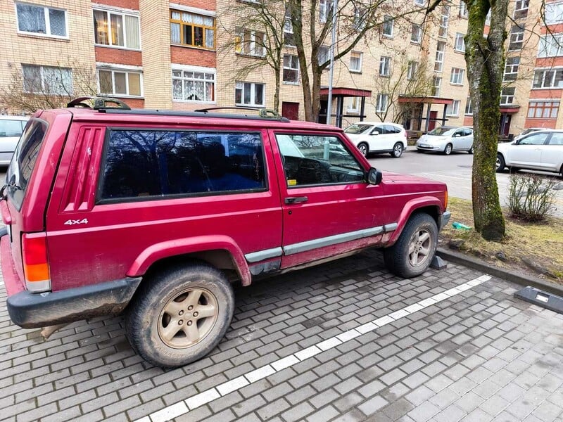 Nuotrauka 2 - Jeep Cherokee 1999 m Visureigis / Krosoveris