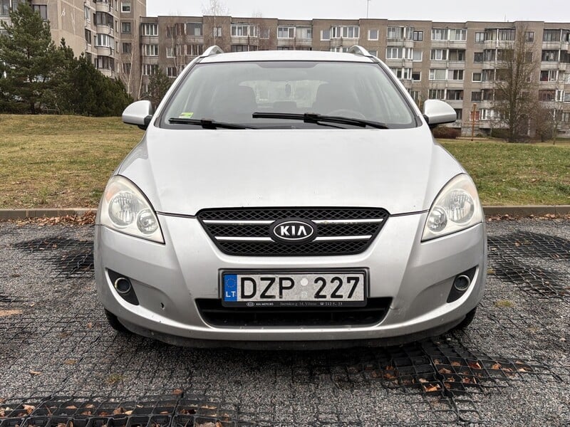 Фотография 2 - Kia Cee'd 2008 г Внедорожник / Кроссовер