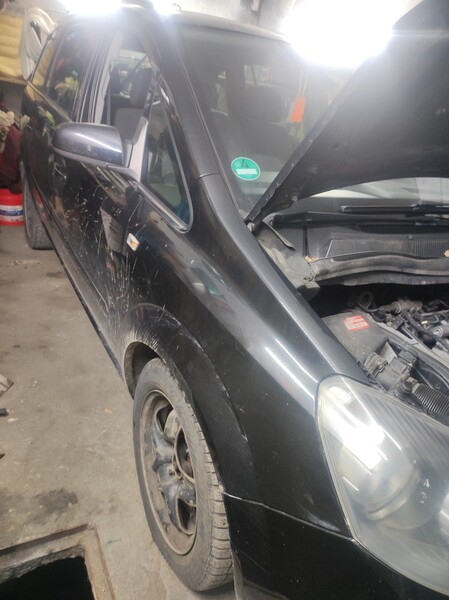 Photo 2 - Opel Zafira 2007 y parts