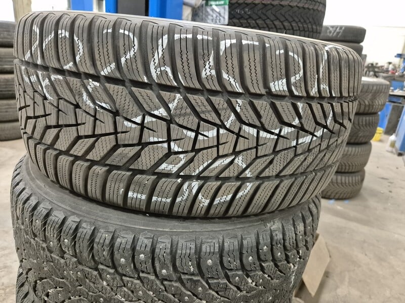 Nuotrauka 1 - Hankook R20 žieminės padangos lengviesiems