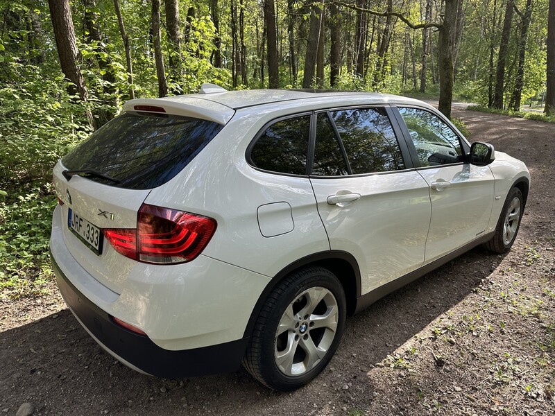 Photo 3 - Bmw X1 2010 y Off-road / Crossover