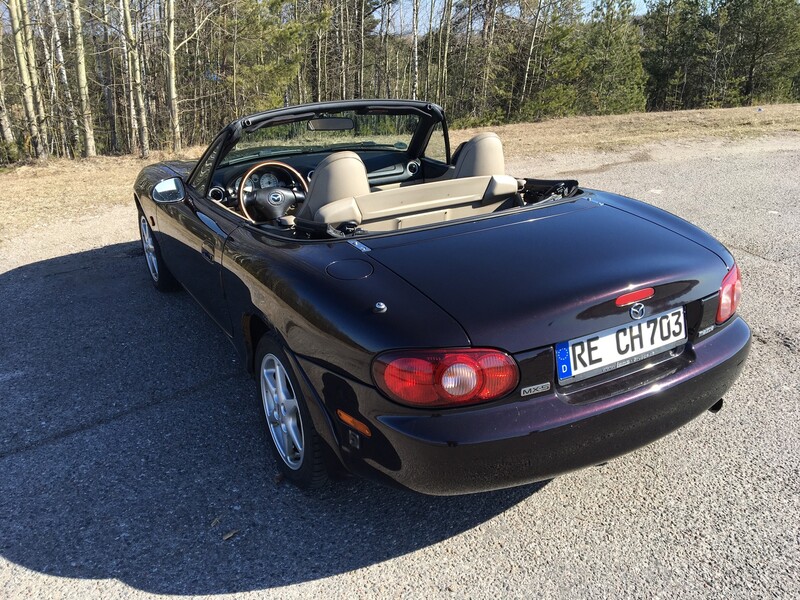 Фотография 27 - Mazda MX-5 black cherry mica SE 2003 г