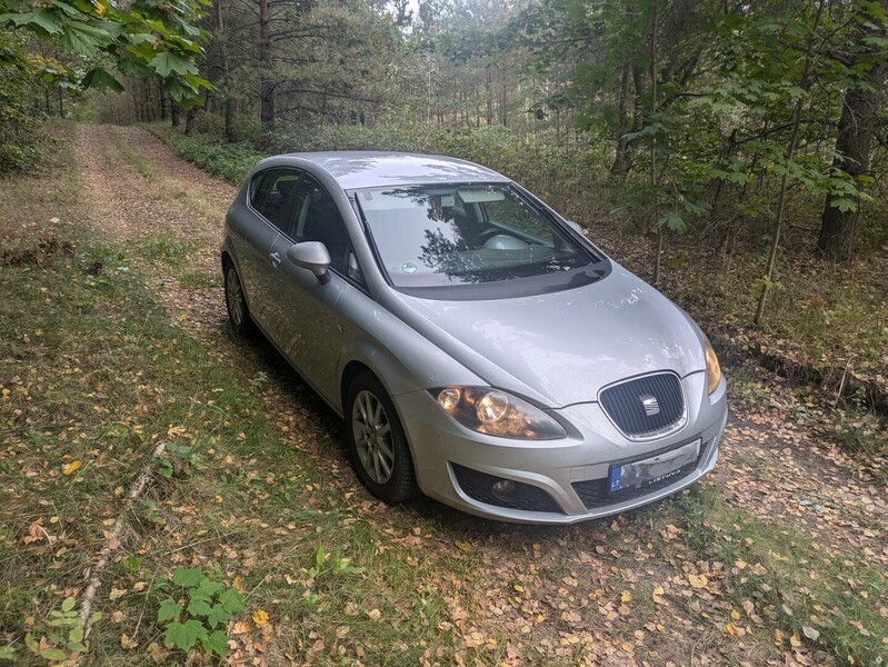 Nuotrauka 2 - Seat Leon 2011 m Hečbekas