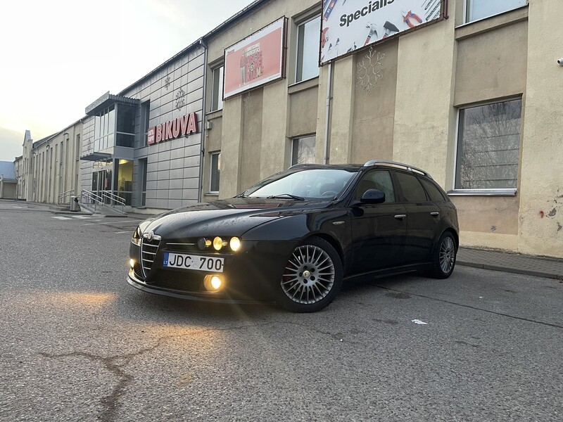 Photo 2 - Alfa Romeo 159 2006 y Wagon